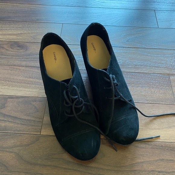 Black Booties - Picture 1 of 3